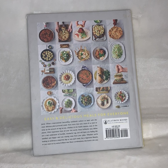 Ultimate Veg Cookbook - Gray and Yellow - Picture 3 of 5